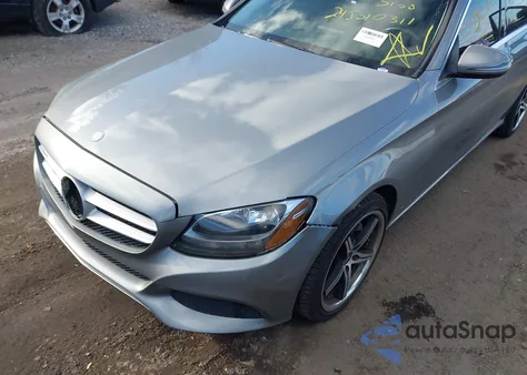 2016 Mercedes-Benz C-Class C 300/Luxury/Sport из США, поврежденный, VIN 55SWF4JB5GU150776